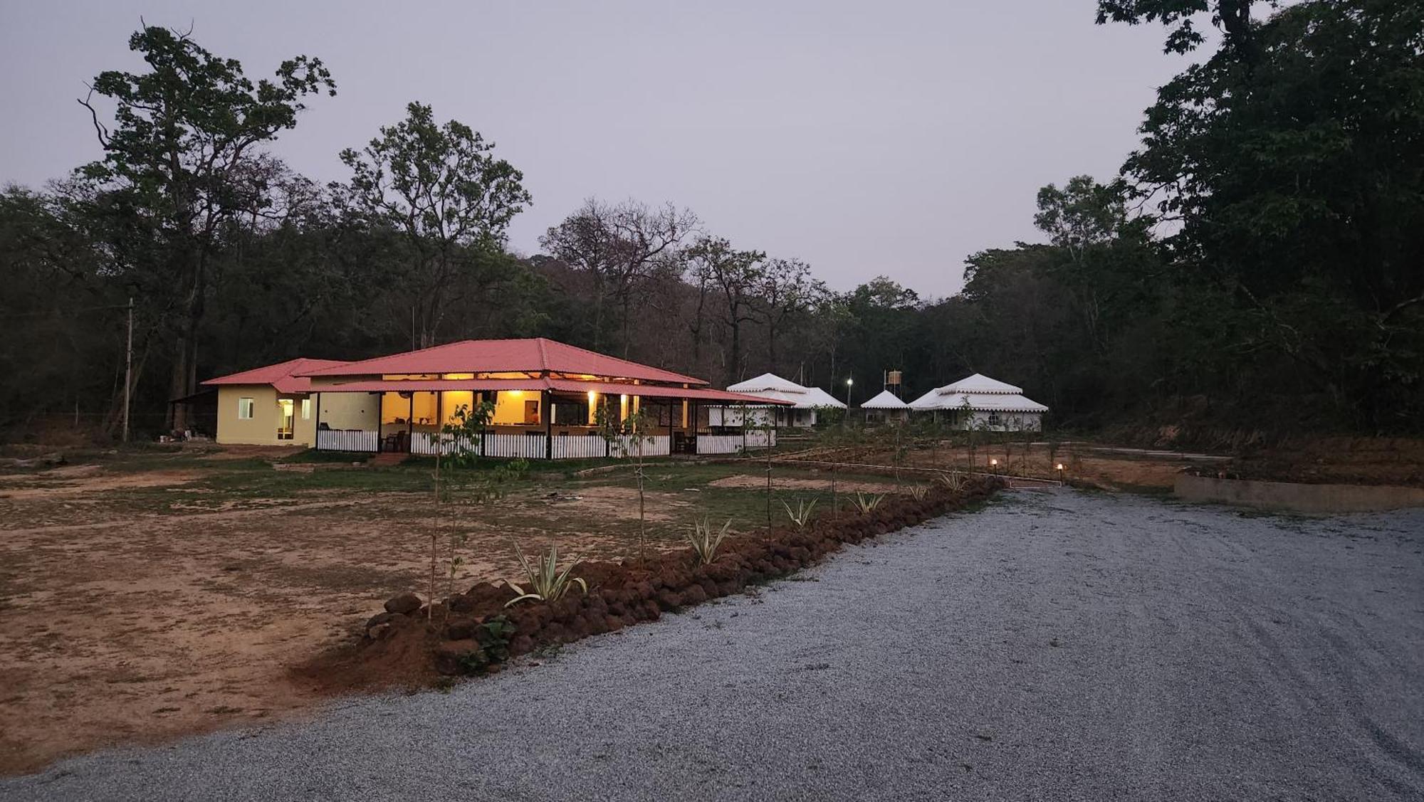 Woods Creek Dandeli Exterior foto